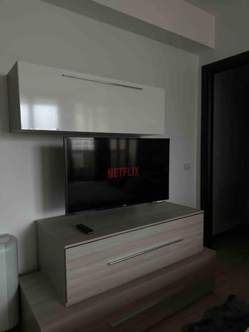 Appartamento Privato Garibaldi Milão Exterior foto