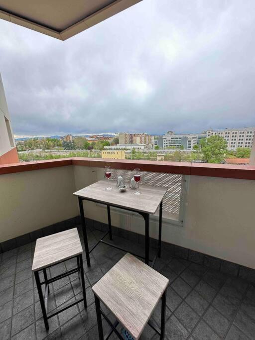 Appartamento Privato Garibaldi Milão Exterior foto